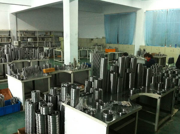 Wuxi Guangqiang Bearing Trade Co.,Ltd 공장 생산 라인